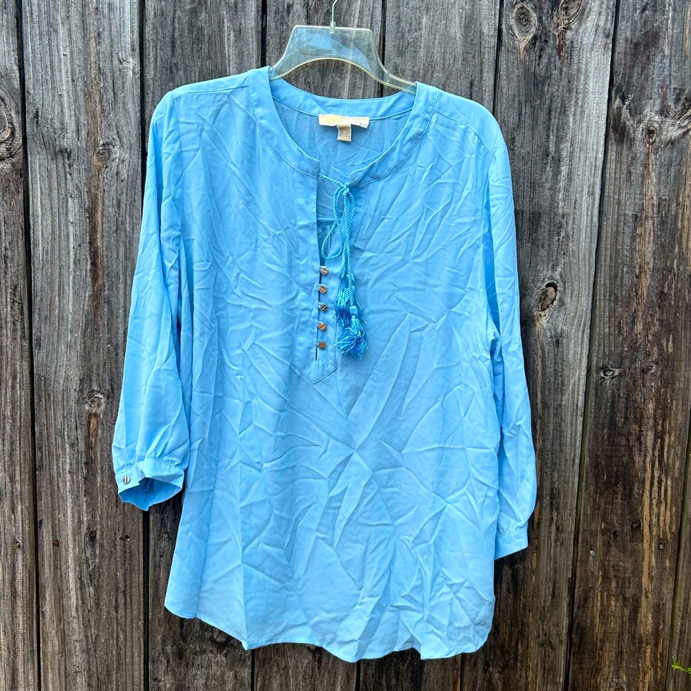 Michael Kors size: XL